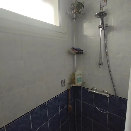 Dans Maison De Δωμάτια σε οικογενειακή κατοικία Λε Μανς